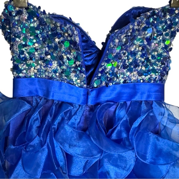 Sherri Hill Royal Blue Strapless Beaded Ruffle Hi-Low Gown Dress Size 6 - Picture 3 of 7